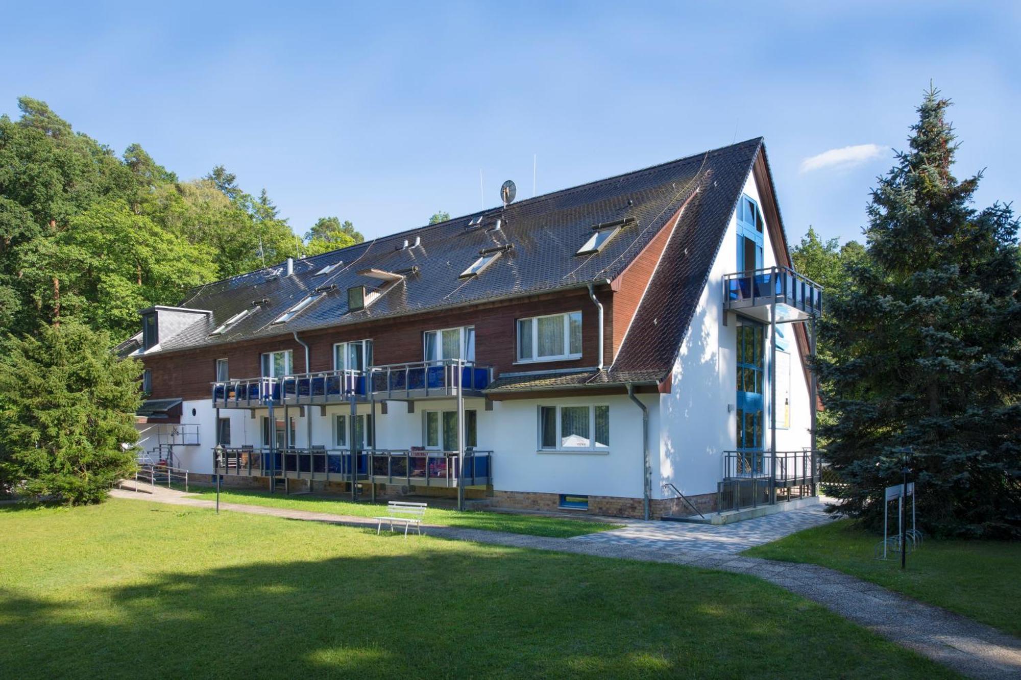 Seehotel Ichlim Sewekow Exterior foto
